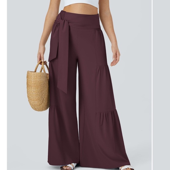 Halara breezeful flowy, wide leg pants in gorgeous burgundy color, medium, new - Picture 1 of 11